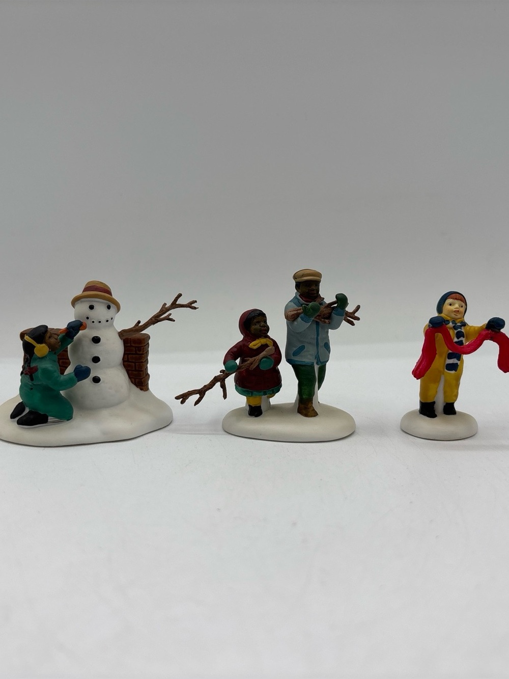 Department 56 1993 Vintage Heritage Village Playing In The Snow Set Of 3 5556-5